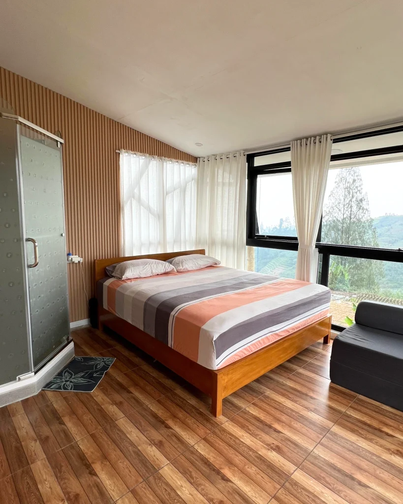 tempat tidur qwhite house 1