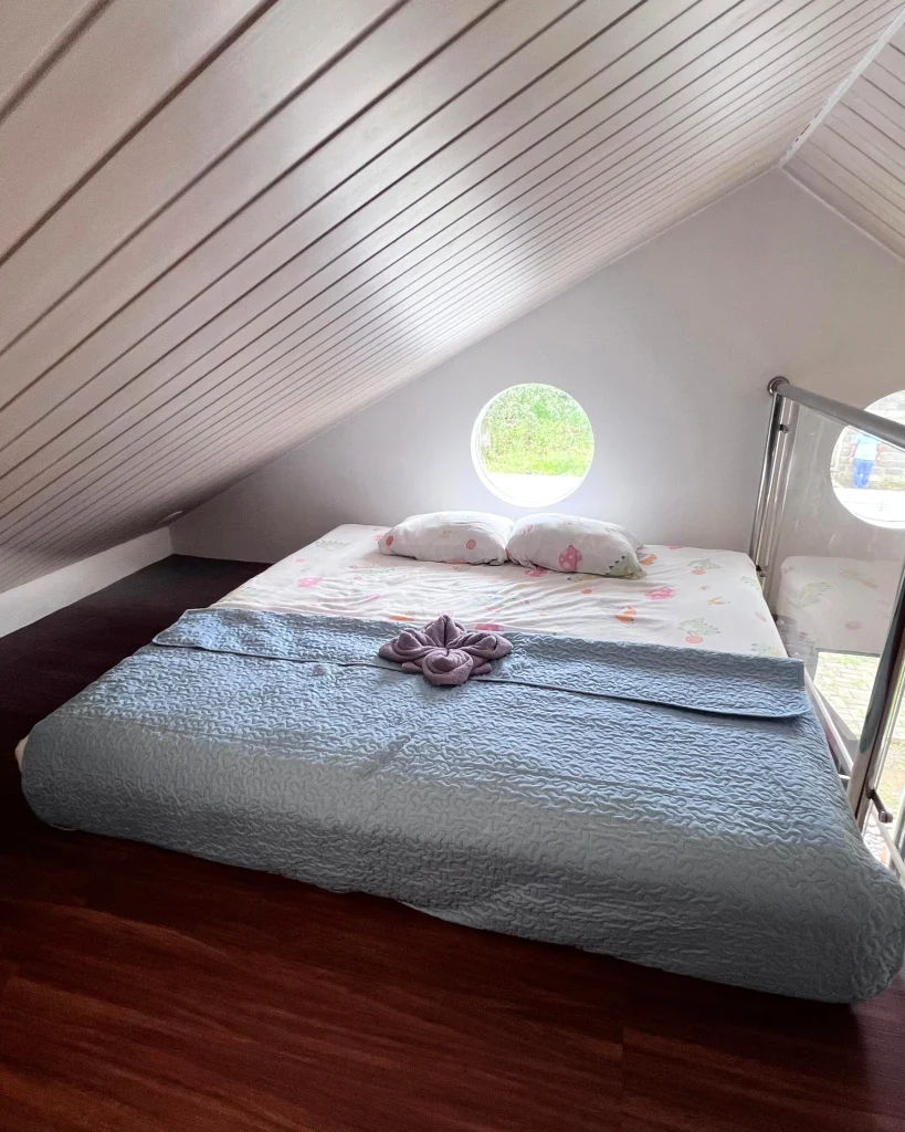 kamar tidur 2 villa bromo 2